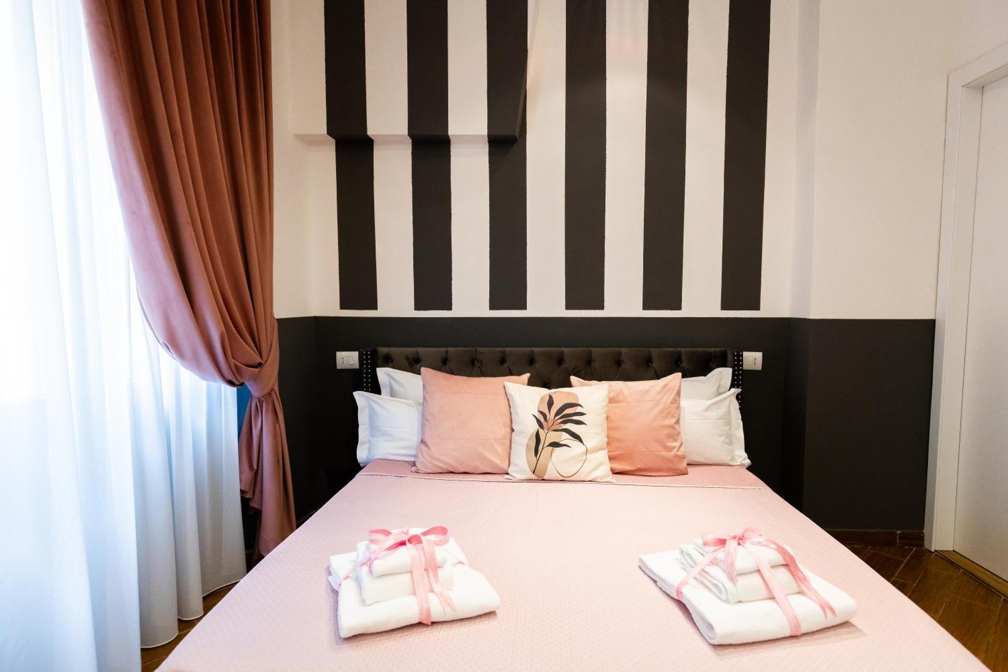Santa Croce Dream Suites Florenţa Exterior foto